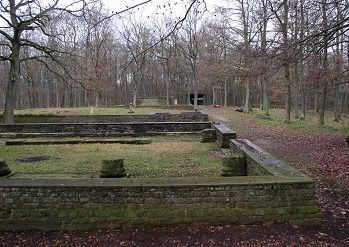 Pesch 1 - von der Basilika zur Schutzhütte